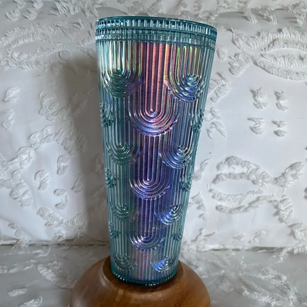 Starbucks Spring 2022 Teal Mermaid Scale Iridescent Venti Tumbler 24 Ounce - Picture 6 of 11